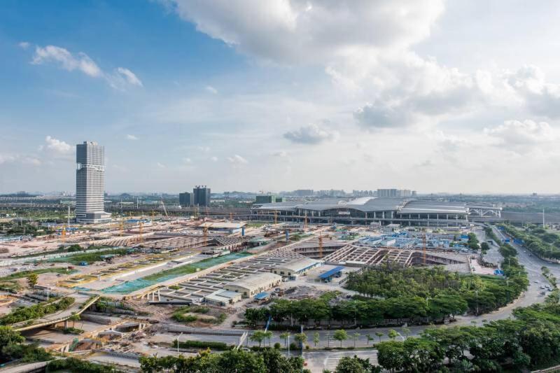 Lavande Hotel Guangzhou Shibi Metro Station Exterior photo